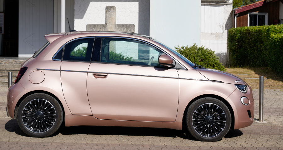 Fiat 500e 3+1 - Πρακτική έκδοση με ειδική διάταξη θυρών