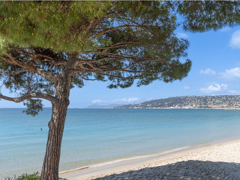 Παραλία στο Πόρτο Γερμενό